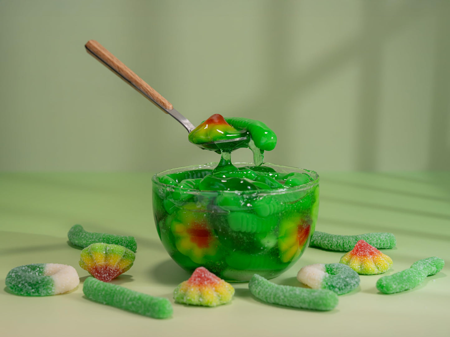 Viral Sour Gooey Gummies – Strawberry Flavor – 22 oz Jar